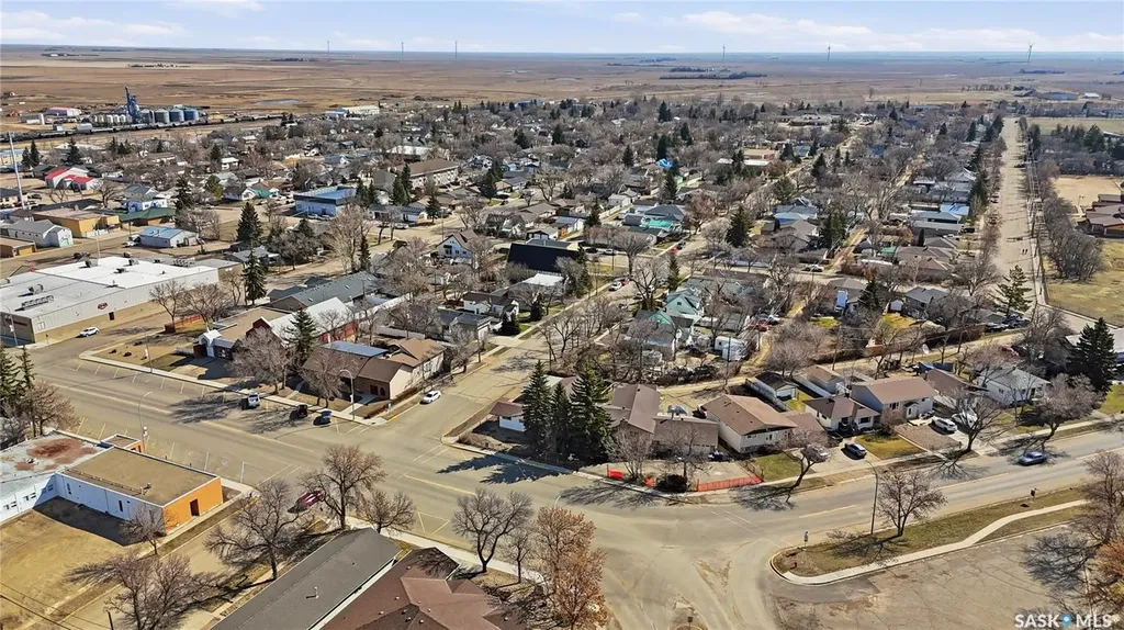 601 Centre Street Assiniboia SK S0H 0B0