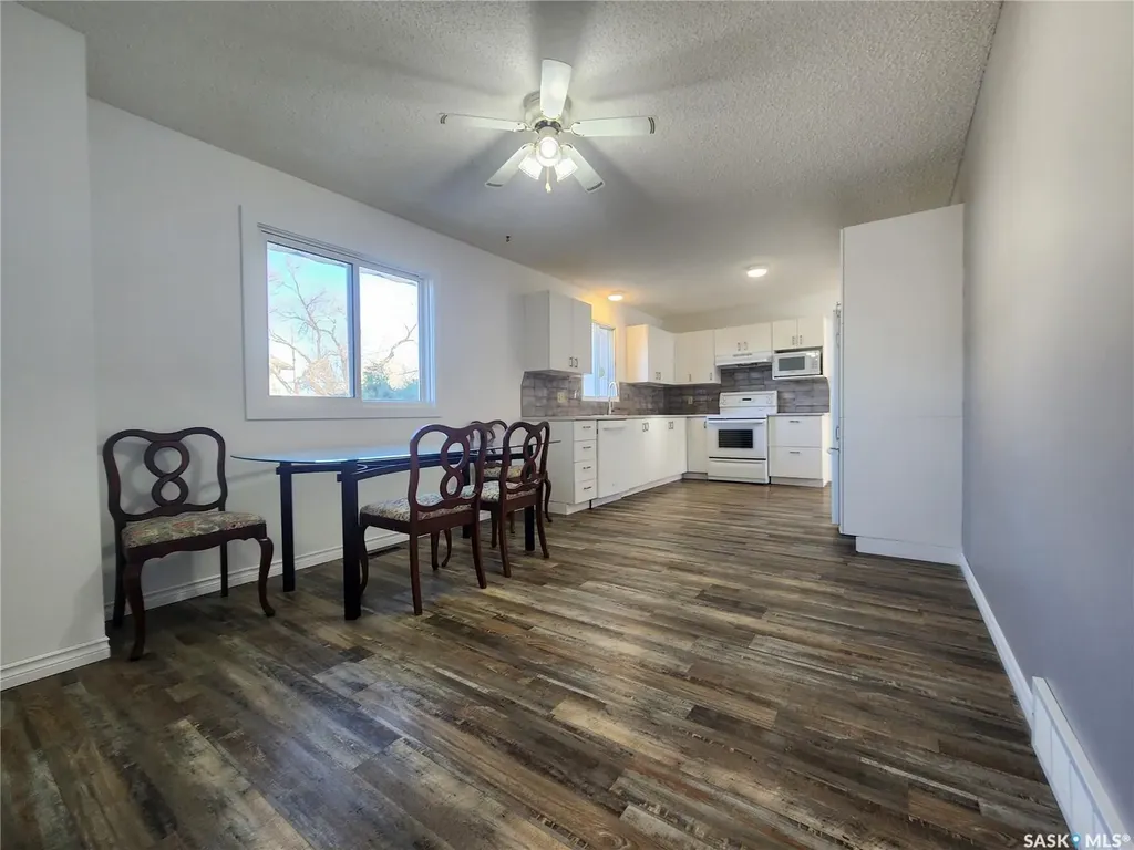 601 Centre Street Assiniboia SK S0H 0B0