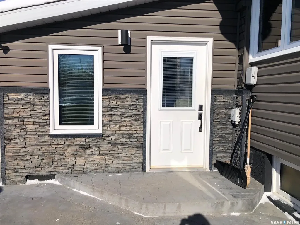 146 Jubilee Crescent Canora SK S0A 0L0