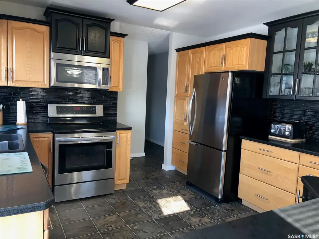 146 Jubilee Crescent Canora SK S0A 0L0