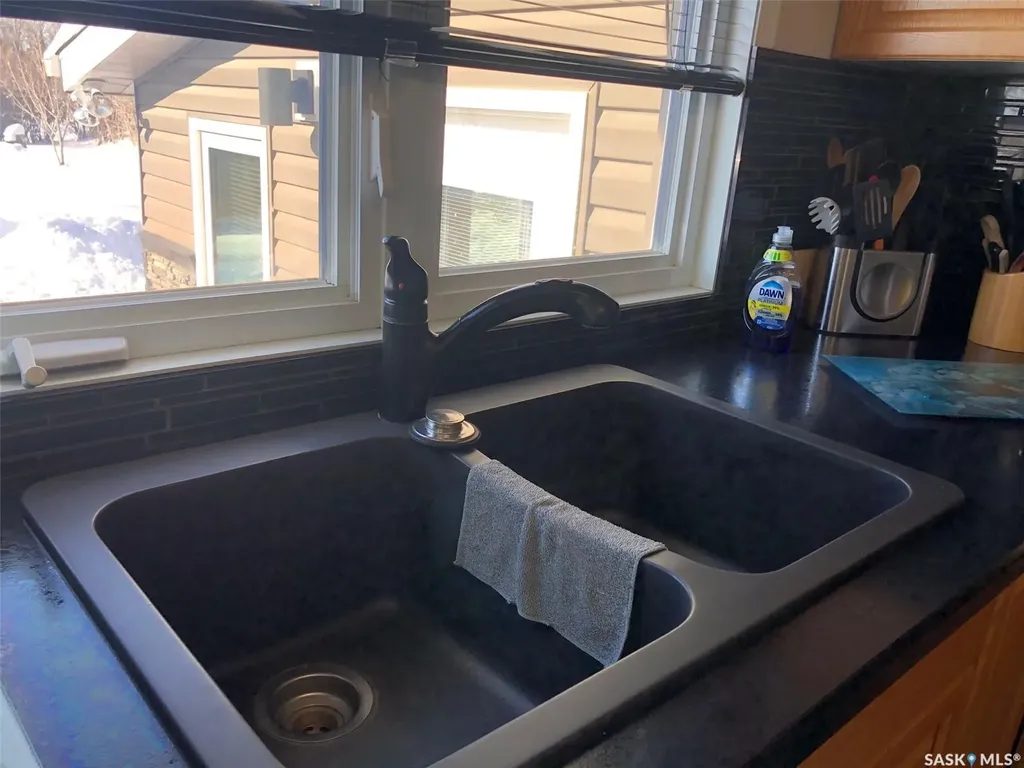 146 Jubilee Crescent Canora SK S0A 0L0