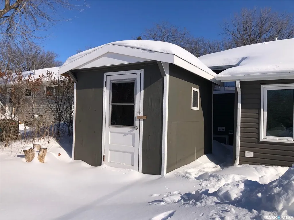 146 Jubilee Crescent Canora SK S0A 0L0