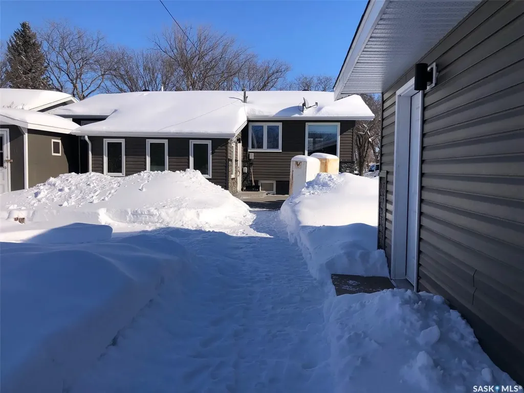 146 Jubilee Crescent Canora SK S0A 0L0