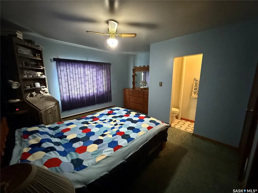 . Railway Avenue Gladmar SK S0C 1A0