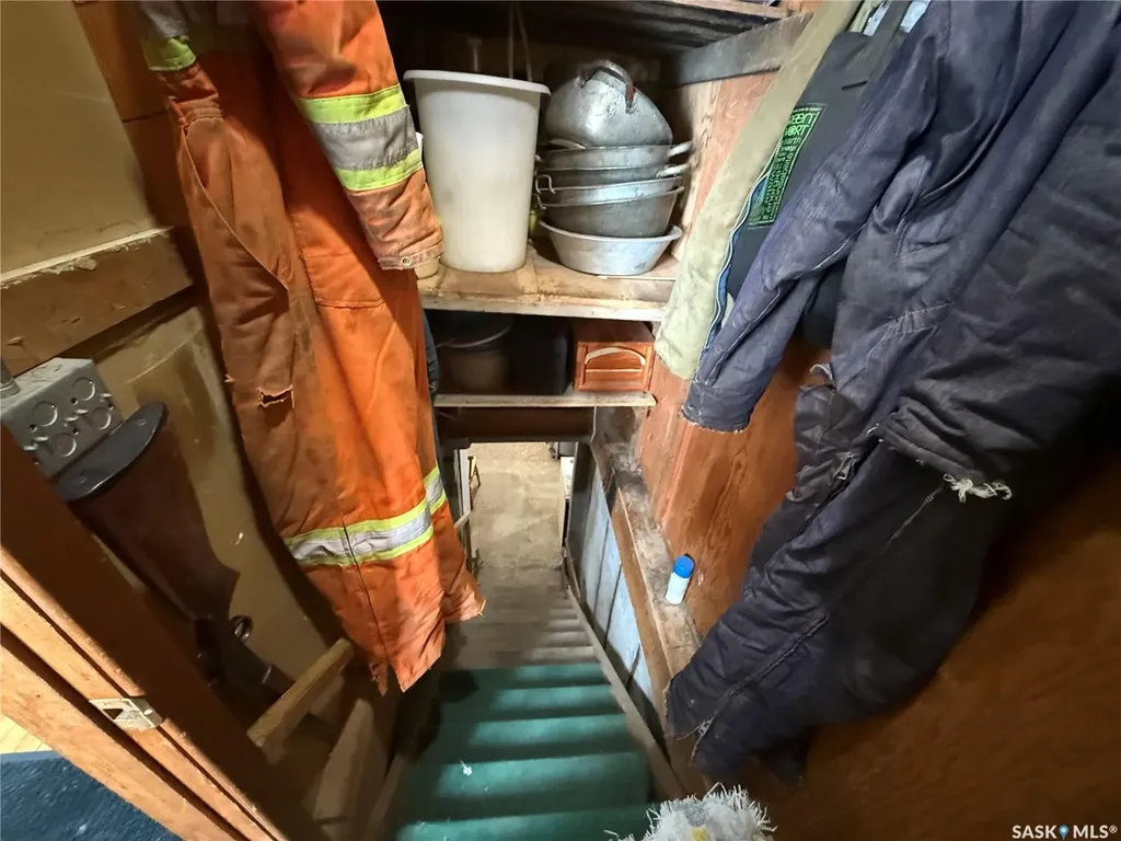 . Railway Avenue Gladmar SK S0C 1A0