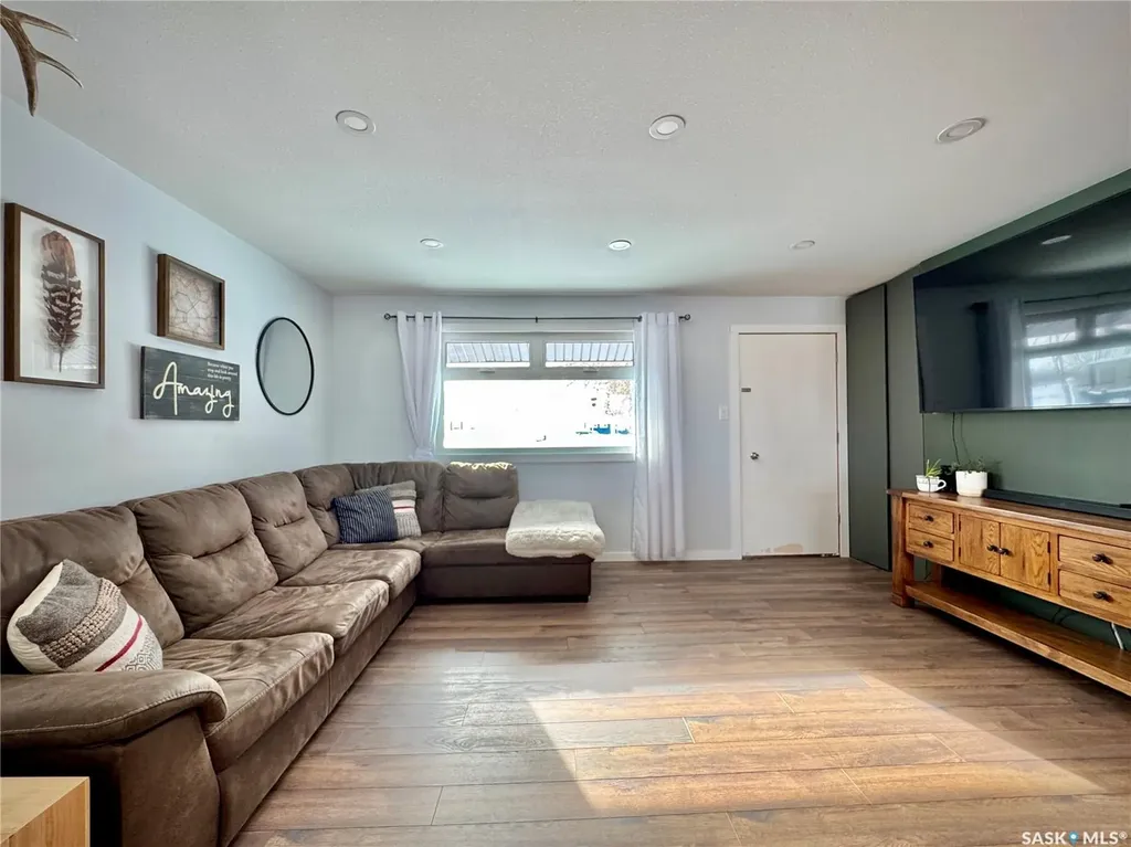 19 Hudson Bay Esterhazy SK S0A 0X0