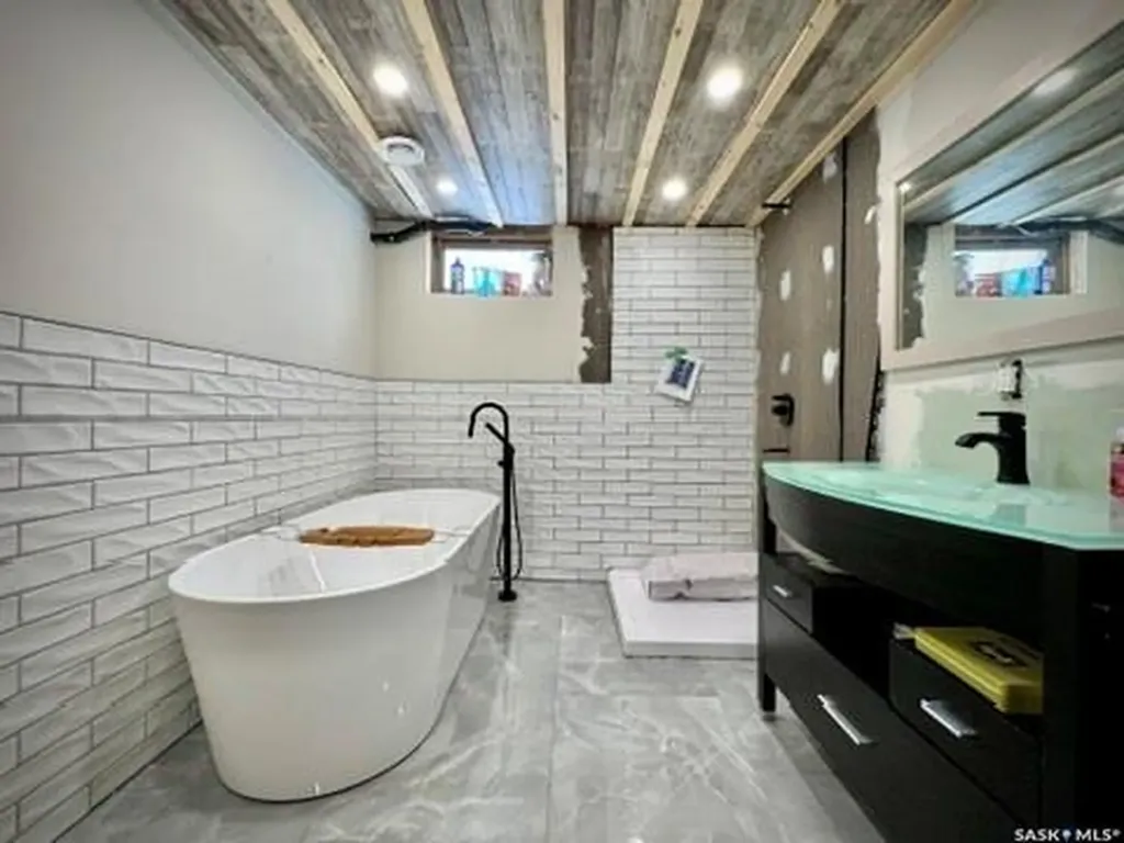 19 Hudson Bay Esterhazy SK S0A 0X0