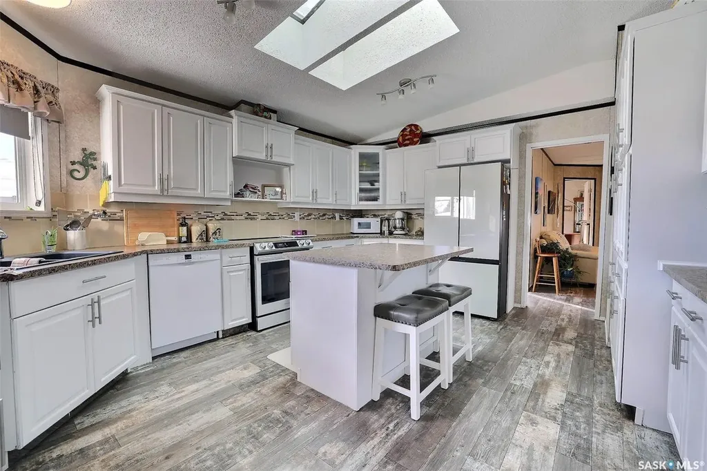 229 Poplar Street Wolseley SK S0G 5H0