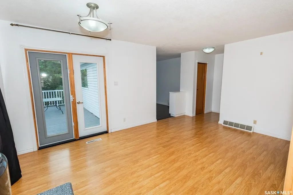 218 Bosworth Street Kerrobert SK S0L 1R0