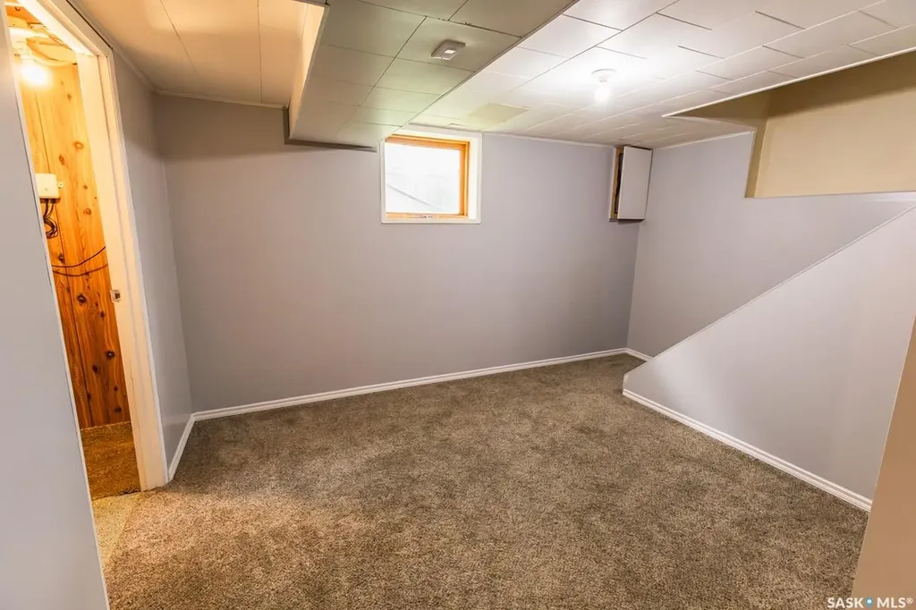 218 Bosworth Street Kerrobert SK S0L 1R0