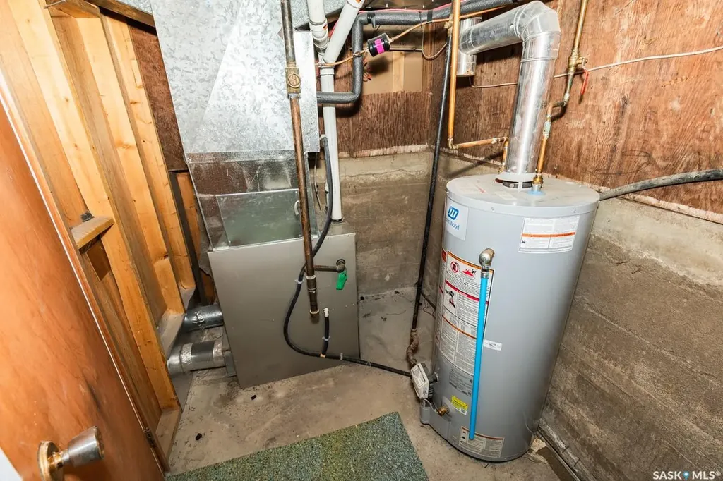 218 Bosworth Street Kerrobert SK S0L 1R0