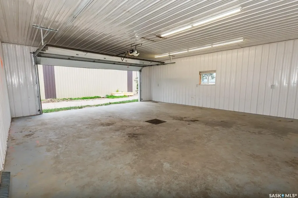 218 Bosworth Street Kerrobert SK S0L 1R0