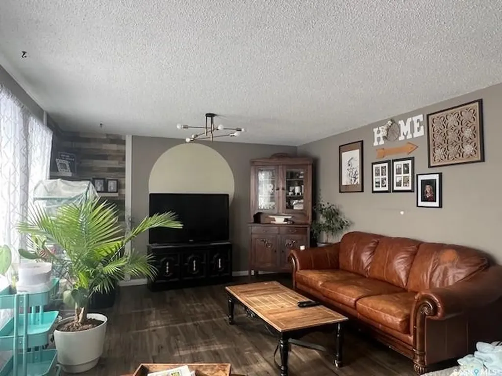 35 Assiniboia Avenue Dubuc SK S0A 0R0