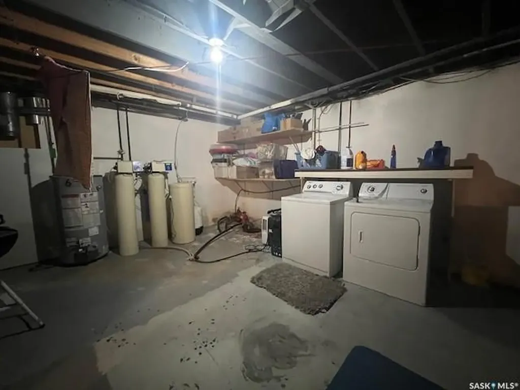 35 Assiniboia Avenue Dubuc SK S0A 0R0