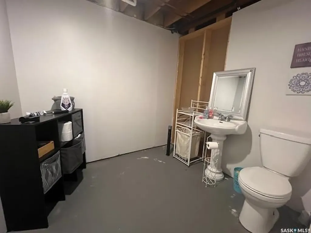 35 Assiniboia Avenue Dubuc SK S0A 0R0