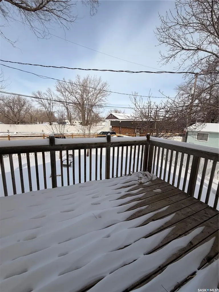 1005 Isabelle Street Estevan SK S4A 1R1