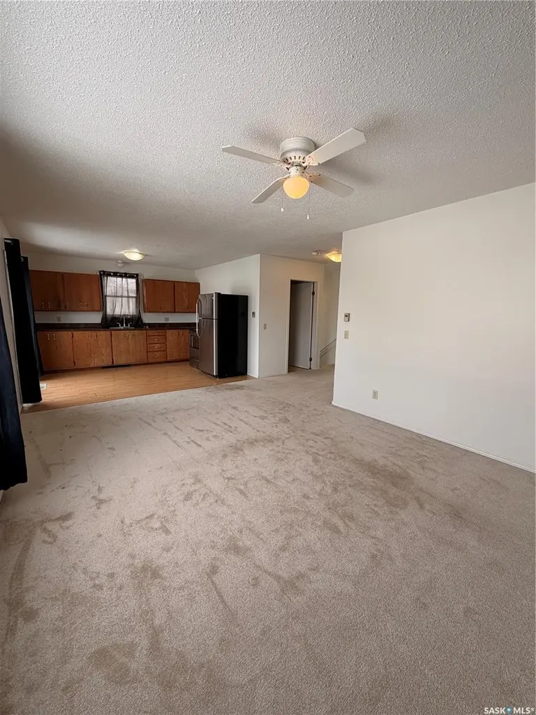 1005 Isabelle Street Estevan SK S4A 1R1