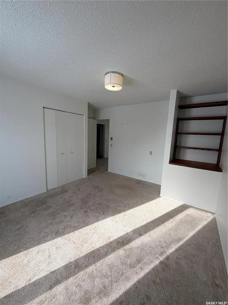 1005 Isabelle Street Estevan SK S4A 1R1