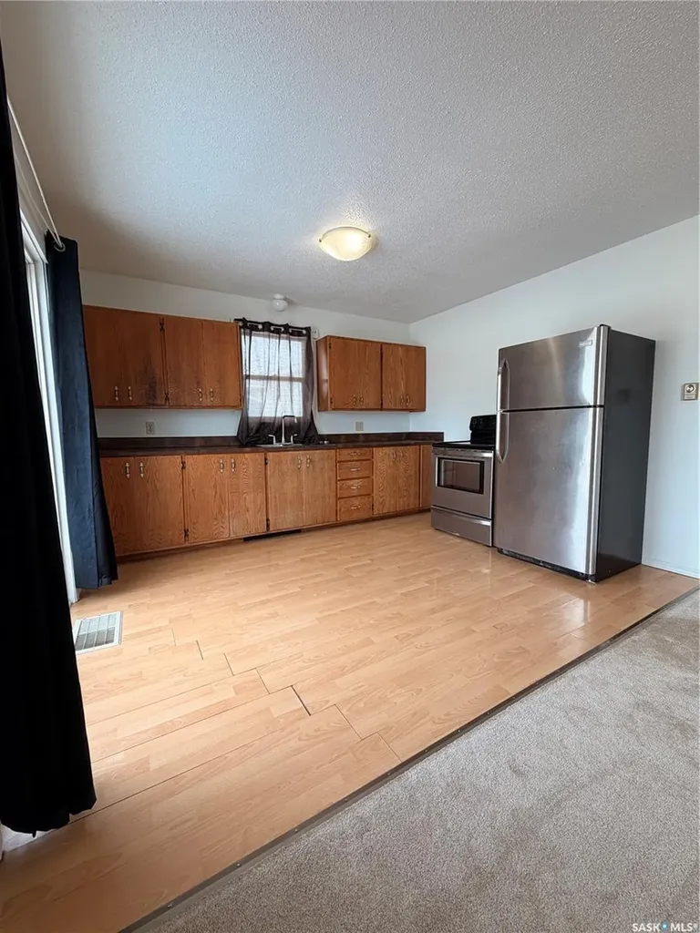 1005 Isabelle Street Estevan SK S4A 1R1