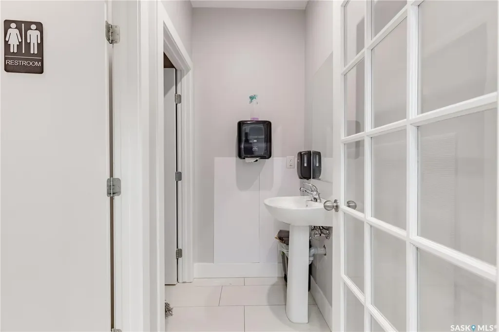 419 Willowgrove Square Saskatoon SK S7W 0T2