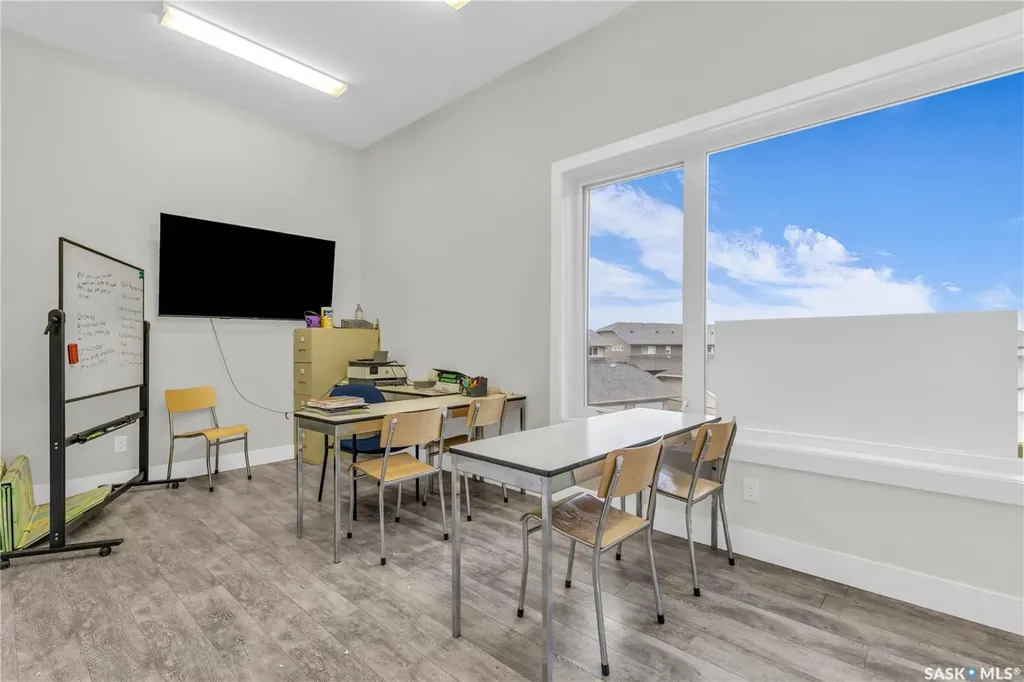419 Willowgrove Square Saskatoon SK S7W 0T2