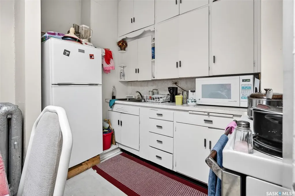 136 Main Street N Moose Jaw SK S6H 3J7