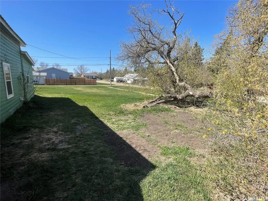 200 1st Street Duck Lake SK S0K 1J0