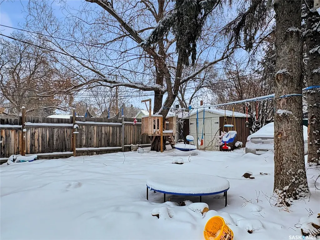 1062 104th Street North Battleford SK S9A 1N4