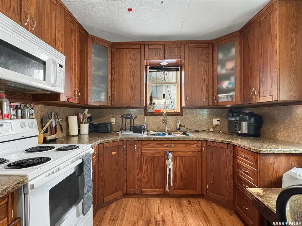 1062 104th Street North Battleford SK S9A 1N4