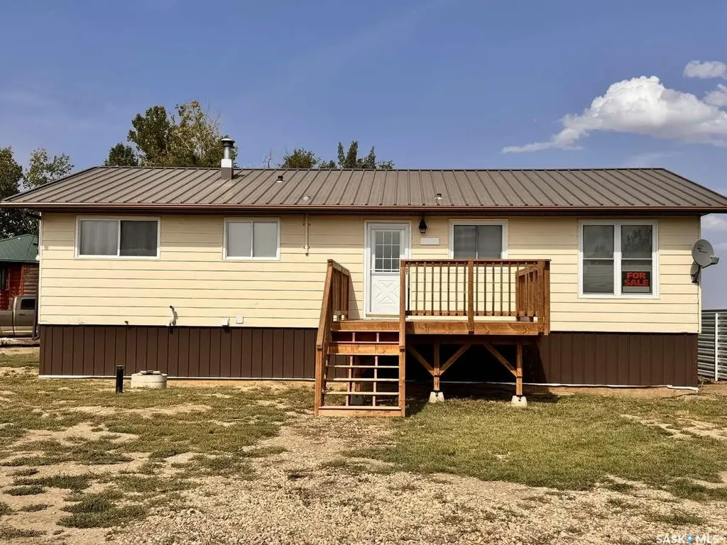 100B Lakeshore Drive Wee Too Beach SK S0G 1C0