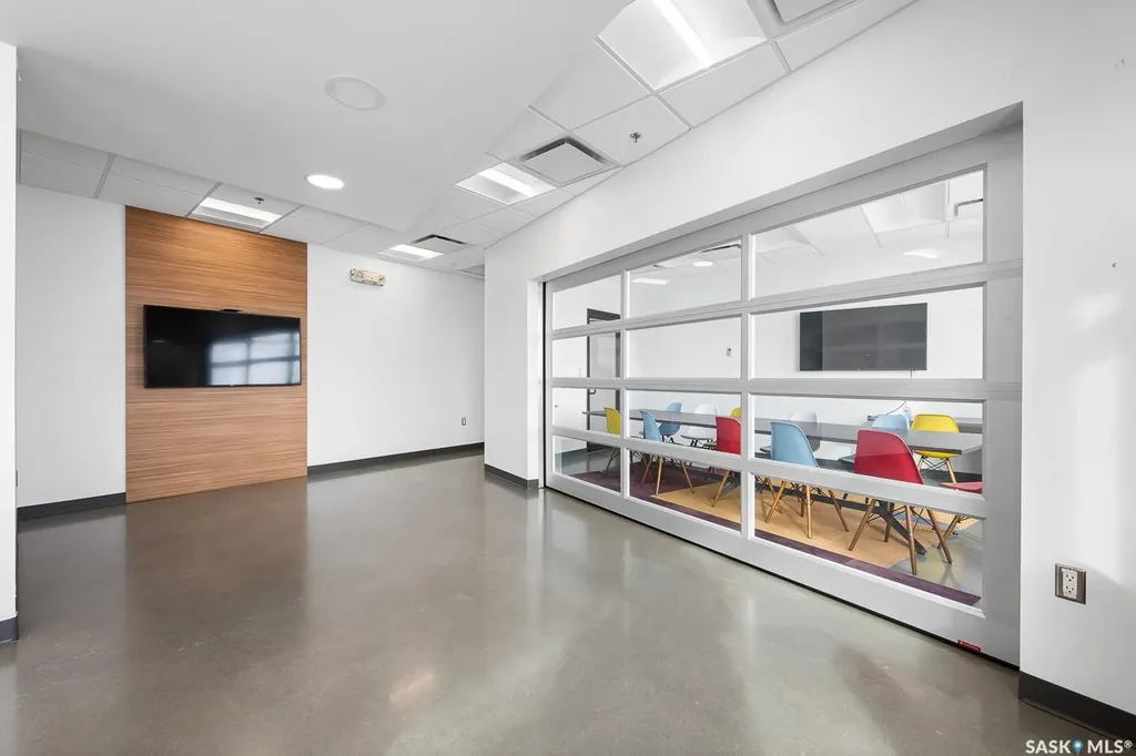 2075 Prince Of Wales Drive Regina SK S4V 3A3