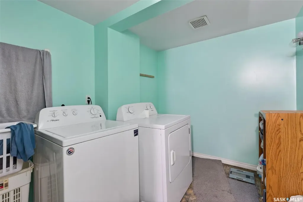 56 13th Street W Prince Albert SK S6V 3E8