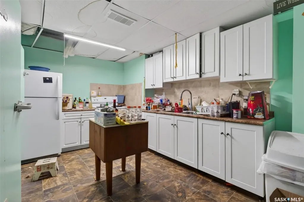 56 13th Street W Prince Albert SK S6V 3E8