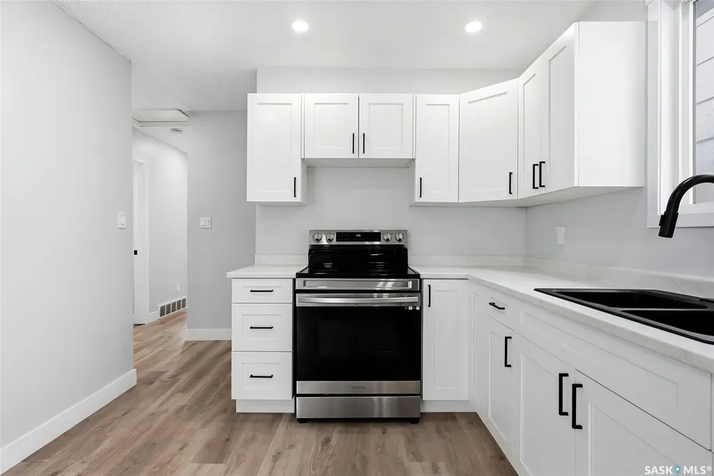 1909 Montreal Street Regina SK S4P 1L4
