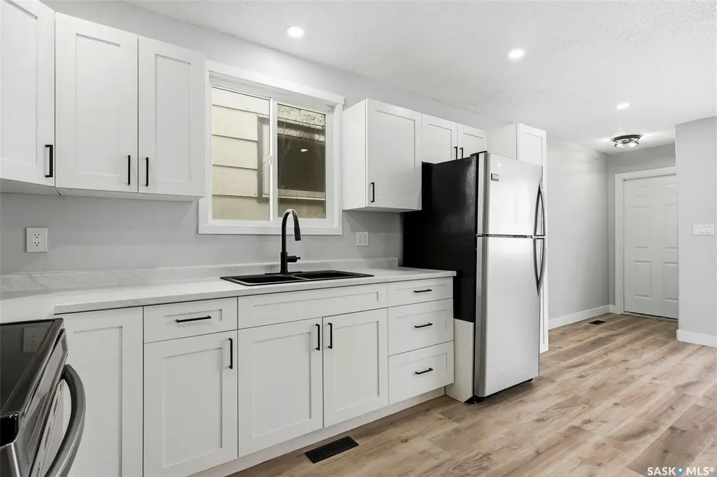 1909 Montreal Street Regina SK S4P 1L4