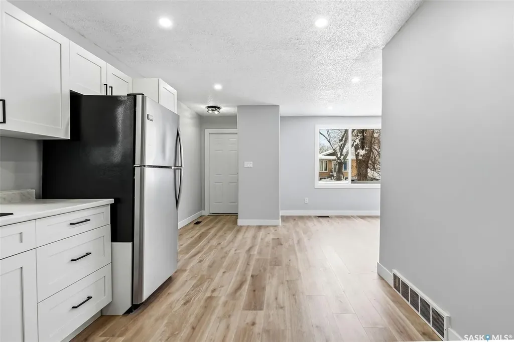 1909 Montreal Street Regina SK S4P 1L4