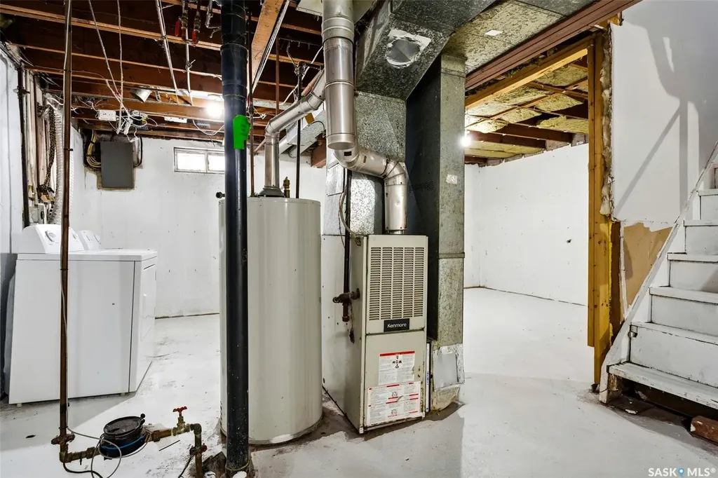 1909 Montreal Street Regina SK S4P 1L4