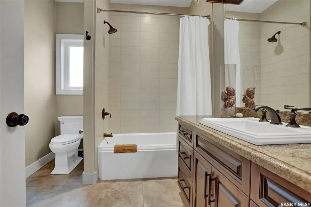 1590 4th Avenue NW Moose Jaw SK S6J 0A5
