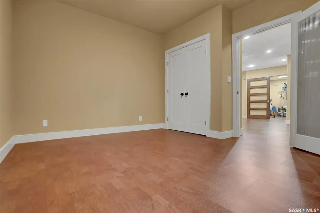 1590 4th Avenue NW Moose Jaw SK S6J 0A5