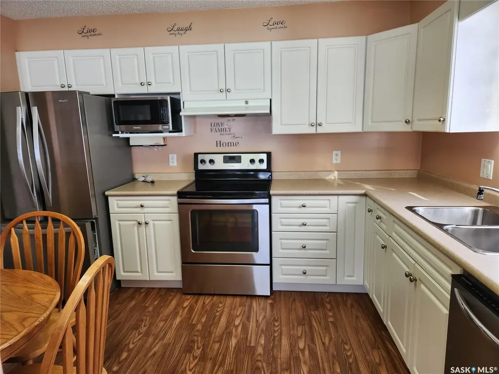 729 101st Avenue Tisdale SK S0E 1T0