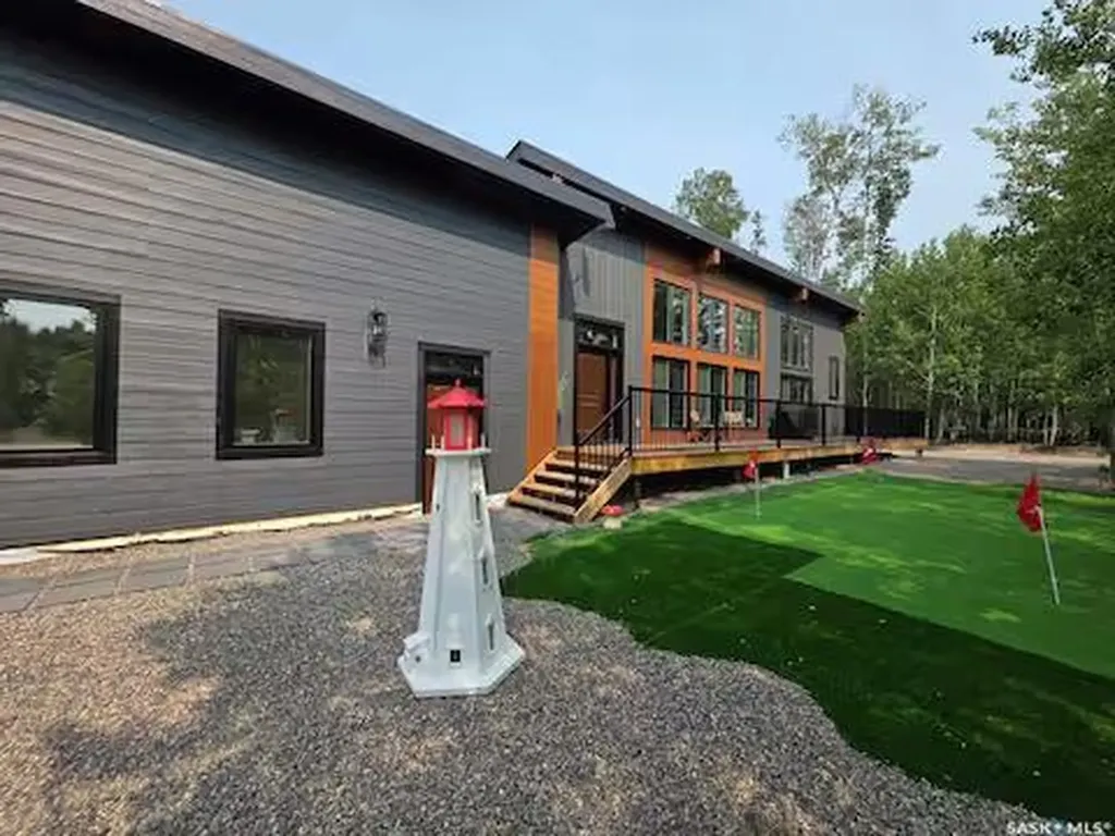 2 Bruin Boulevard Candle Lake SK S0J 3E0