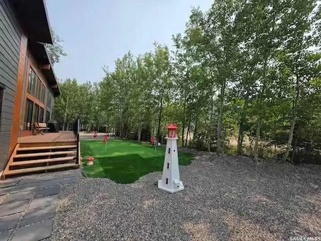 2 Bruin Boulevard Candle Lake SK S0J 3E0