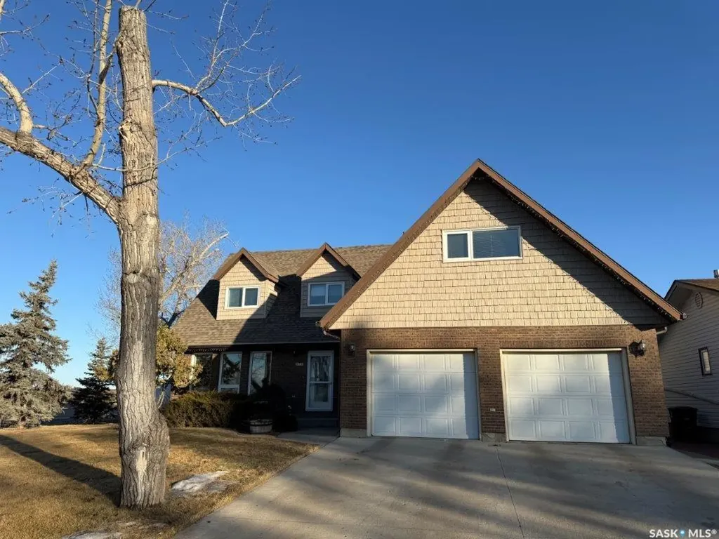 626 4th Avenue W Kindersley SK S0L 1S0
