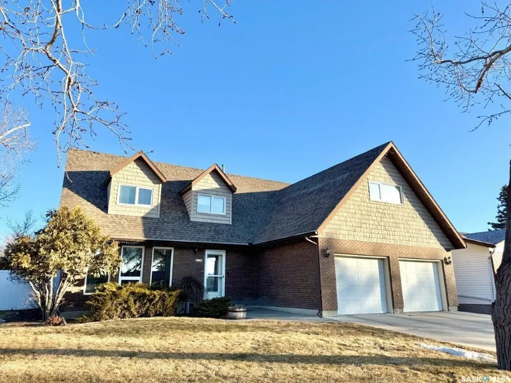 626 4th Avenue W Kindersley SK S0L 1S0