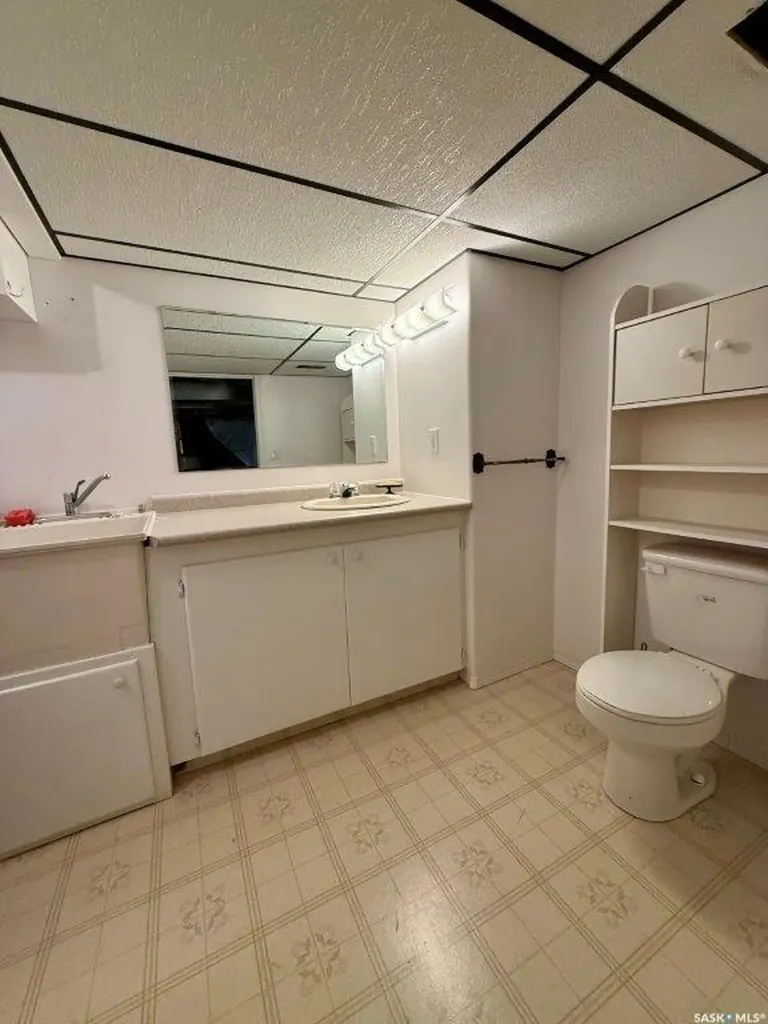 626 4th Avenue W Kindersley SK S0L 1S0