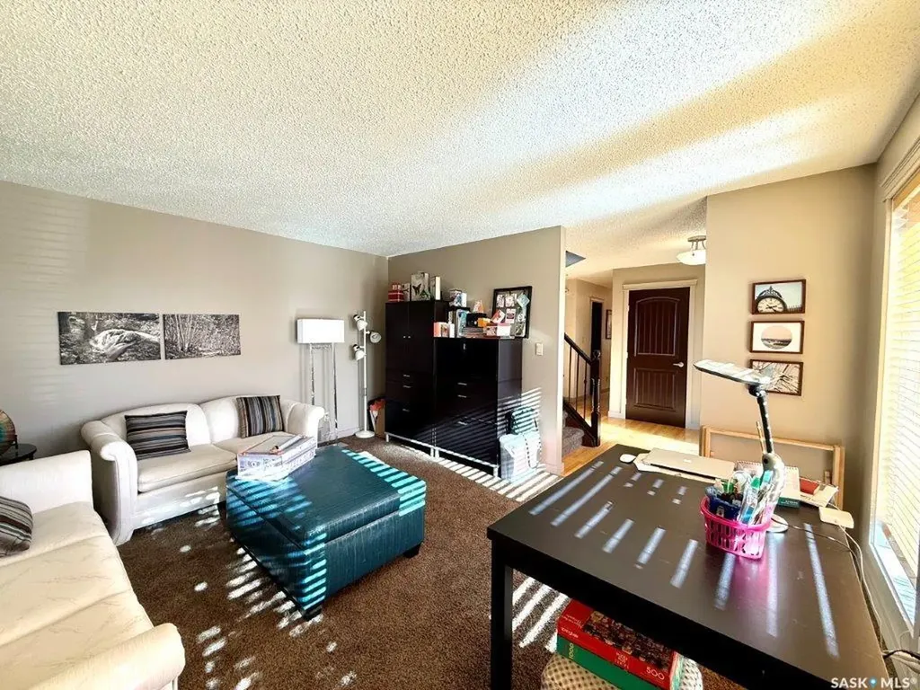 626 4th Avenue W Kindersley SK S0L 1S0