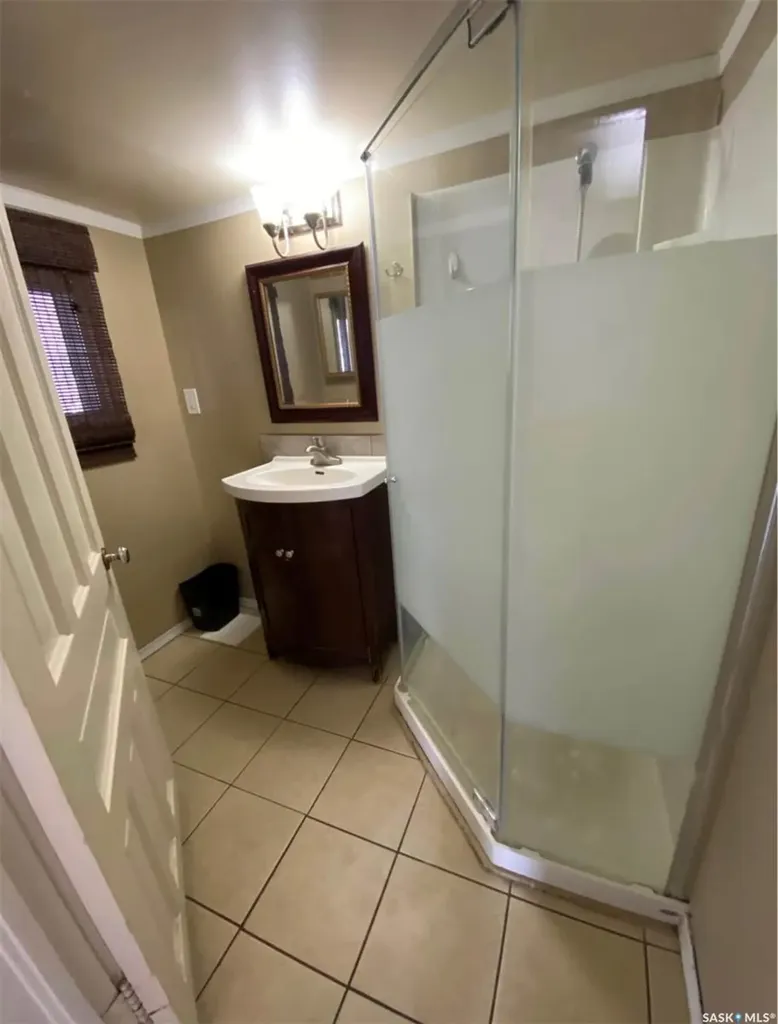 1113 Valley Street Estevan SK S4A 0E3