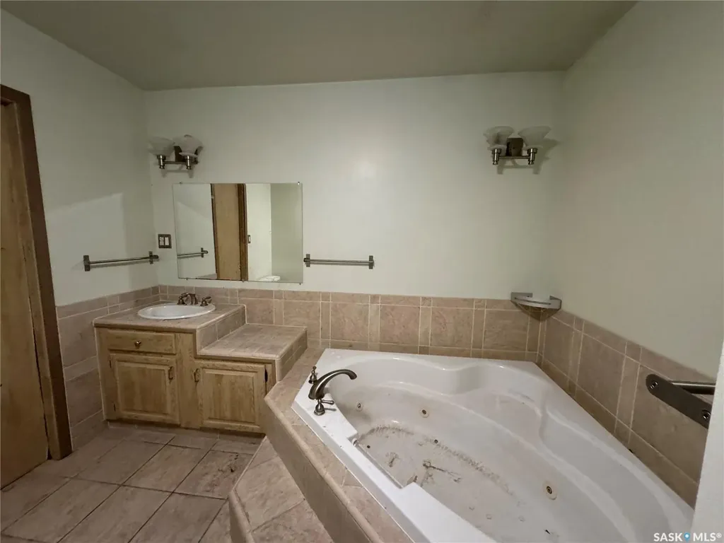 17 Patricia Drive Coronach SK S0H 0Z0