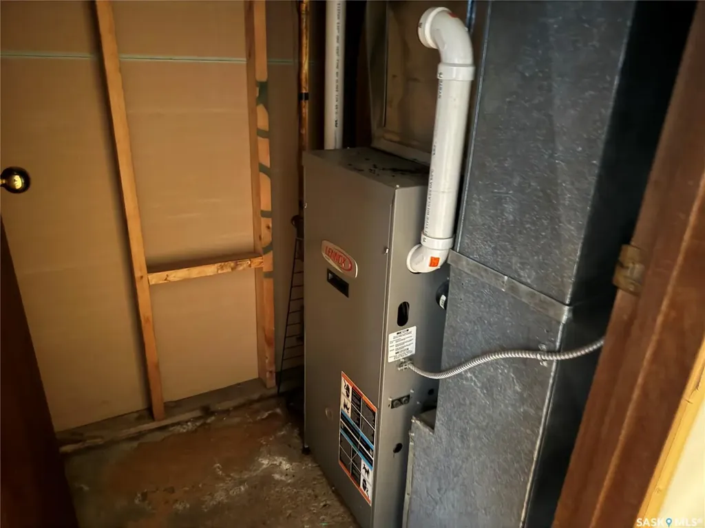 17 Patricia Drive Coronach SK S0H 0Z0