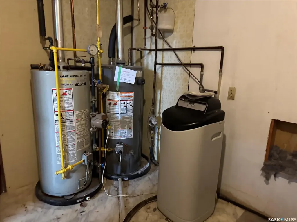 17 Patricia Drive Coronach SK S0H 0Z0